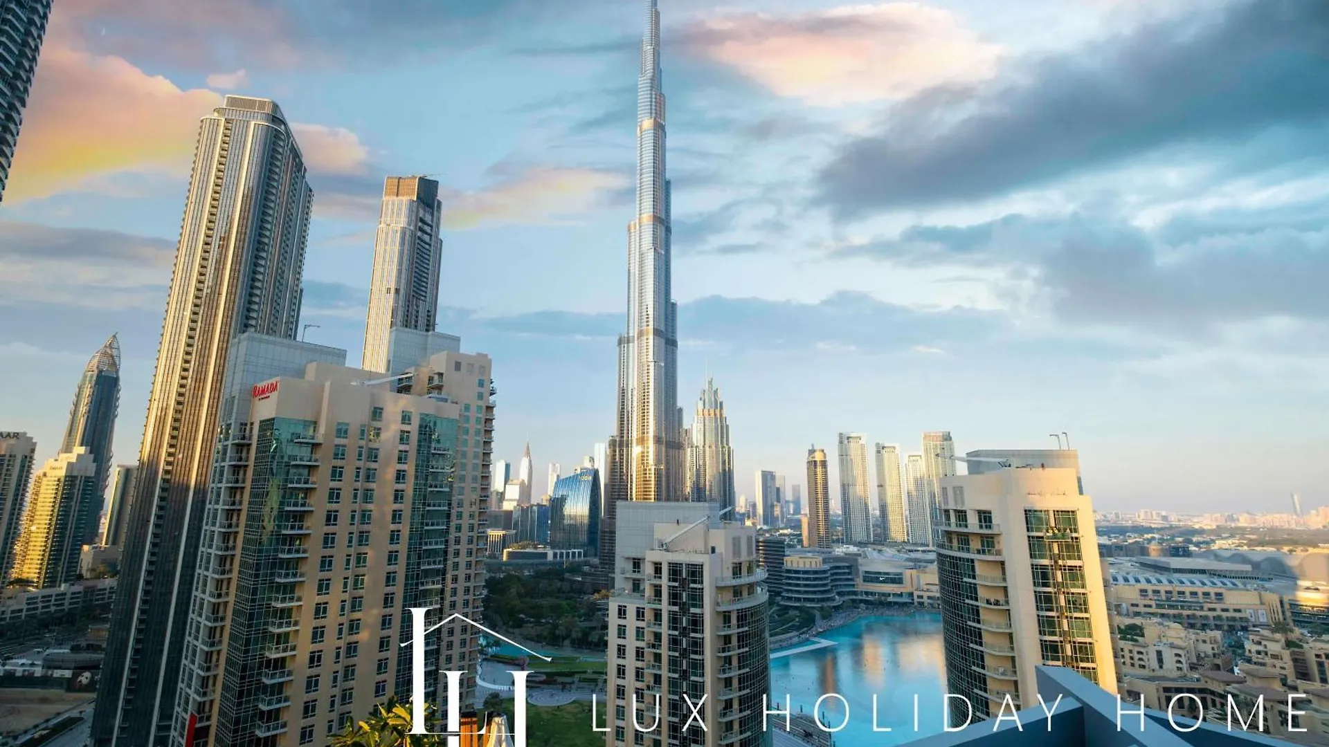 Lux The Burj Khalifa Fountain View Suite Dubai Apartment