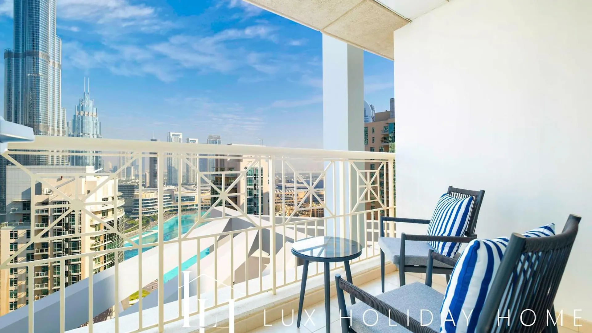 Apartment Lux The Burj Khalifa Fountain View Suite Dubai