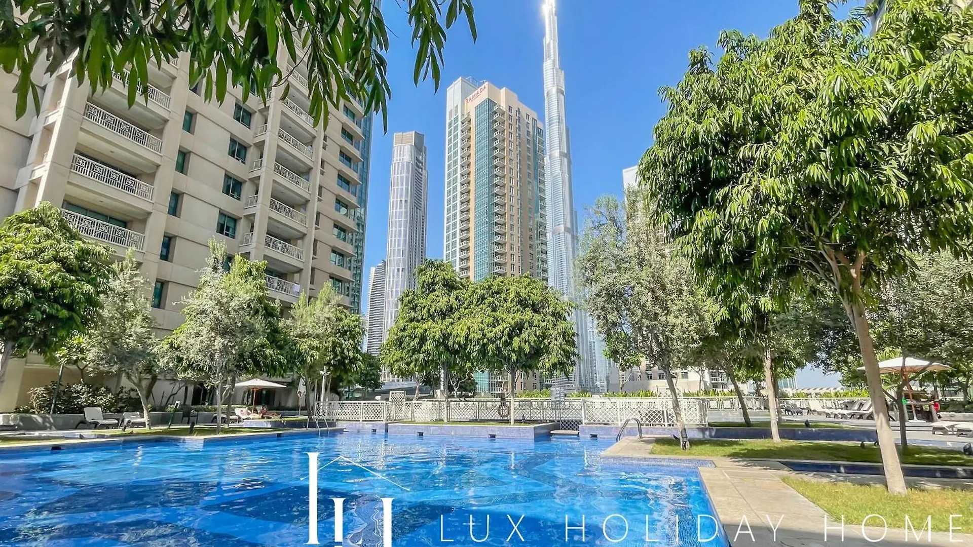 Apartment Lux The Burj Khalifa Fountain View Suite Dubai