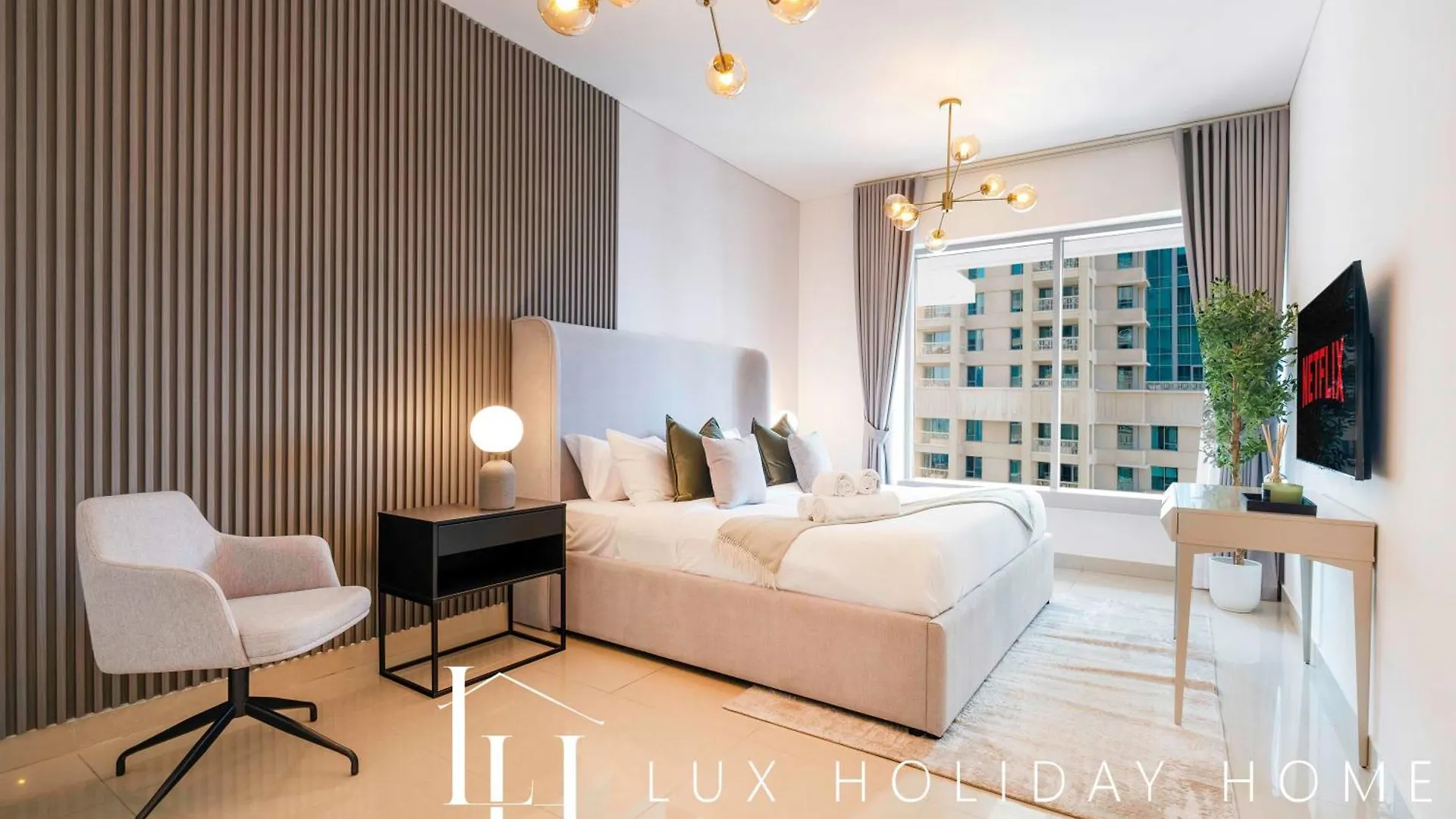 Lux The Burj Khalifa Fountain View Suite Dubai